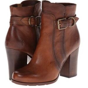 Frye Parker D Ring Short 8.5 Brown Leather
